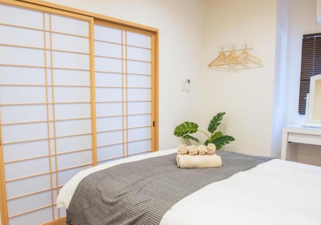 Namba Shinsaibashi Holly201 Apartment *